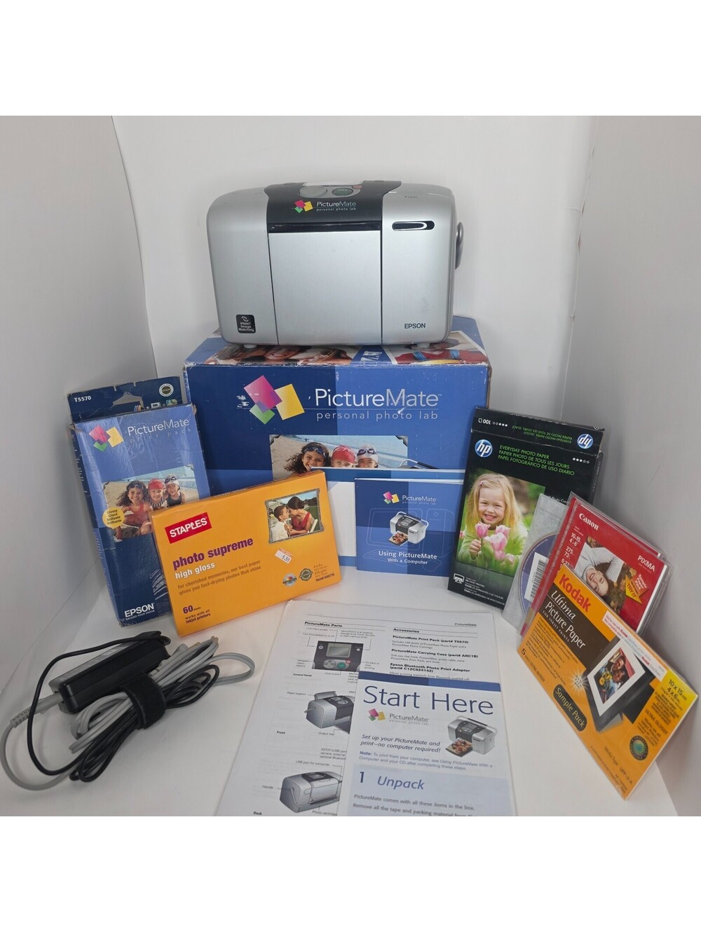Epson PictureMate Personal Photo Lab B271A Digital Photo Printer Bundle Works